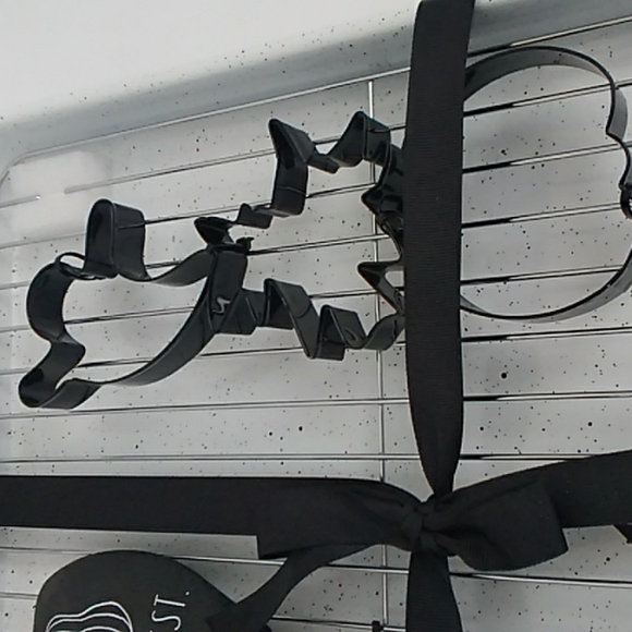 Rae Dunn Fall Halloween Baking set - Picture 4 of 4